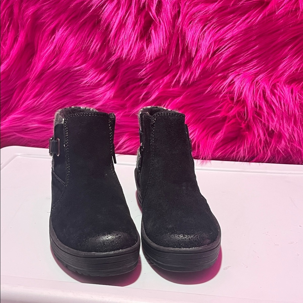 Black Suede EARTH ORGINS Ankle Boots